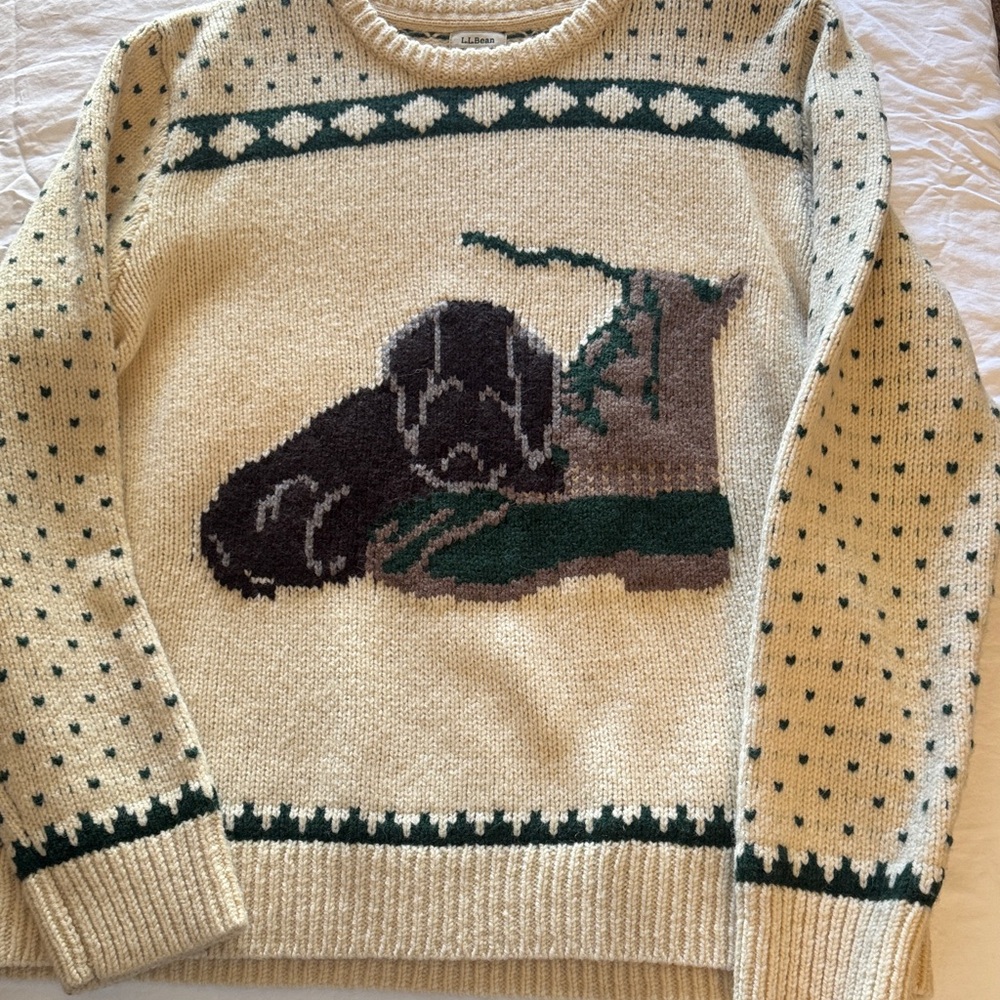 L.L. Bean Cream and Green Dog Design Crewneck Sweater